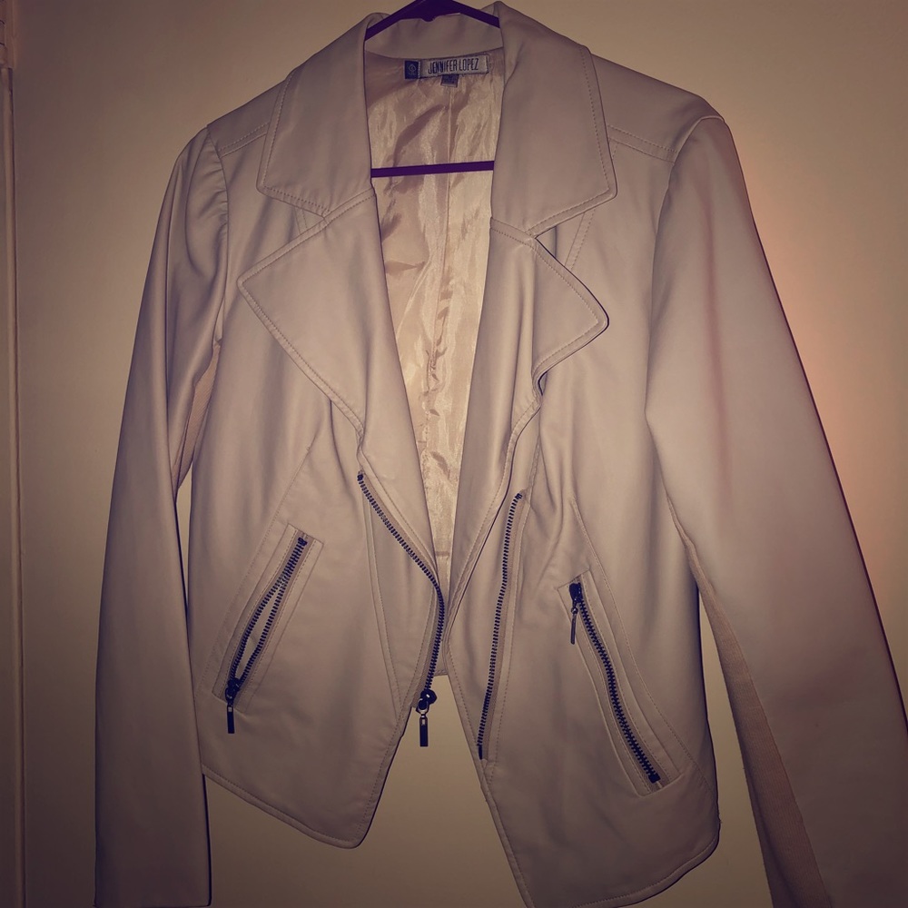 It a Jennifer Lopez jacket